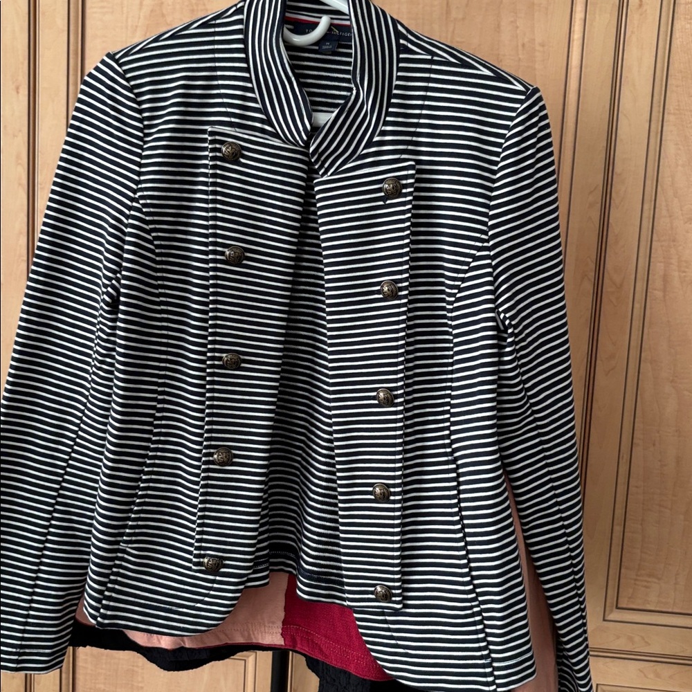 Tommy Hilfiger Light Jacket